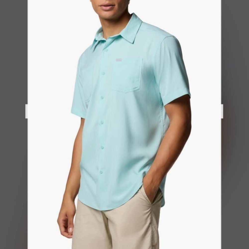 Columbia Red Eagle Lake Omni-Wick Short Sleeve Button-Up Shirt in Spray Size L